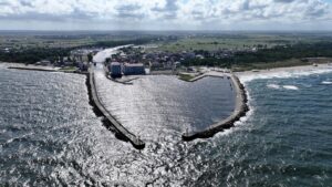Read more about the article Z myślą o offshore. Rusza przebudowa falochronu w Darłowie