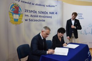 Read more about the article Szkolenie widmo czyli jak Orlen wystawił uczniów do wiatru