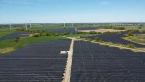 Read more about the article Farma Postomino: zielona energia  i innowacyjne połączenie z wiatrem