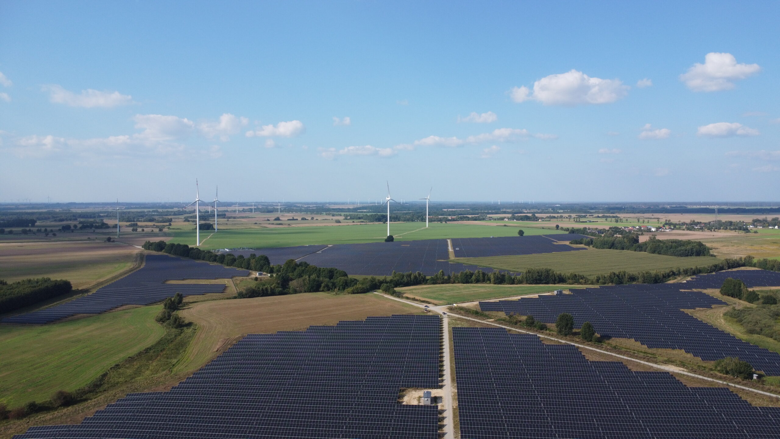 Wystartowała jedna z największych i najbardziej unikalnych farm PV w Polsce