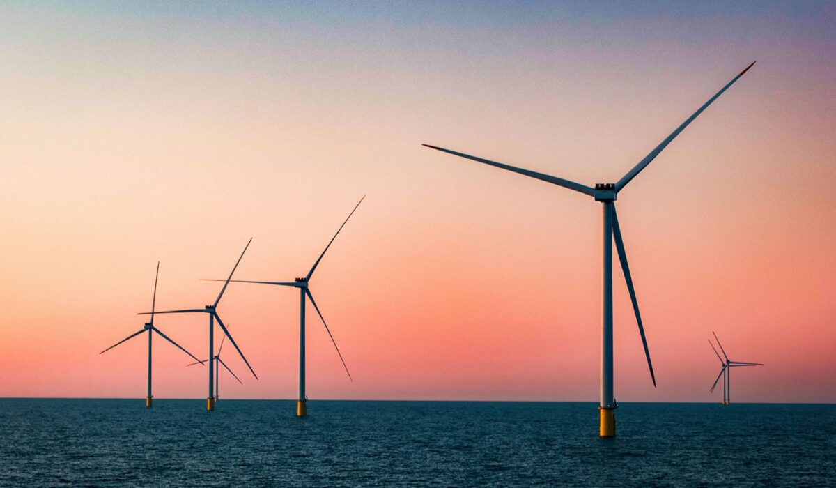 Pierwszy prąd z polskiego Bałtyku już płynie do sieci! Historyczny sukces projektu Baltic Power