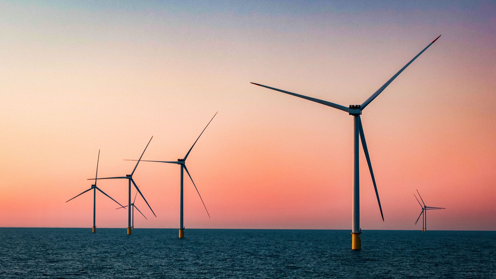 Pierwszy prąd z polskiego Bałtyku już płynie do sieci! Historyczny sukces projektu Baltic Power